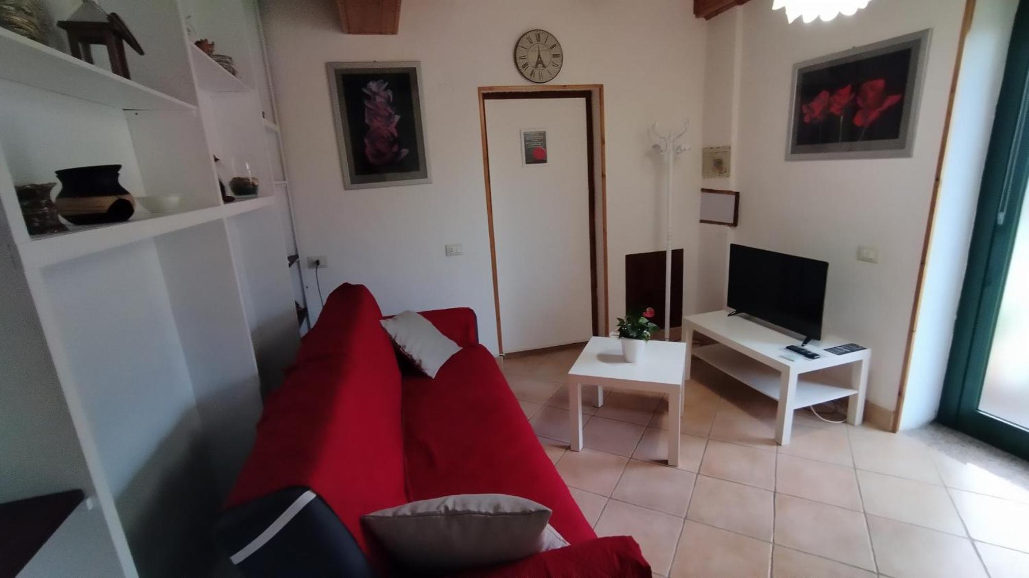 Il Sorriso: Private Ground Floor Apartment Lugo  Room photo